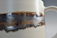 Load image into Gallery viewer, METALLIC White Mugs
