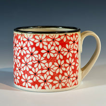 Load image into Gallery viewer, Shorty Flower mugs
